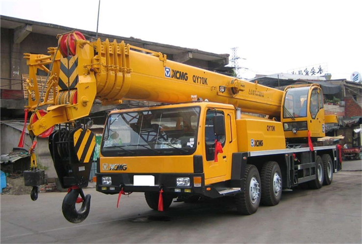 龙凤区吊车出租选择重点