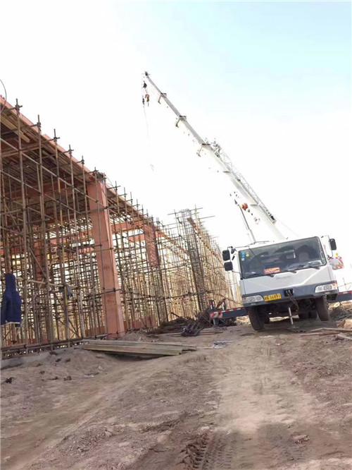 龙凤区吊车作业的安全注意事项有哪些？